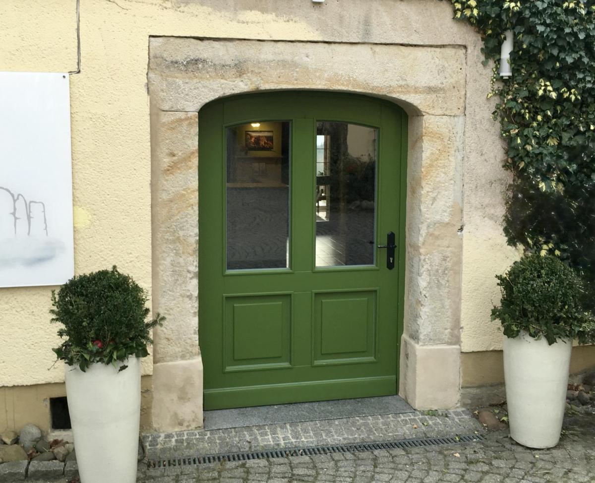 Hotel Berghof Lichtenhain - Housity