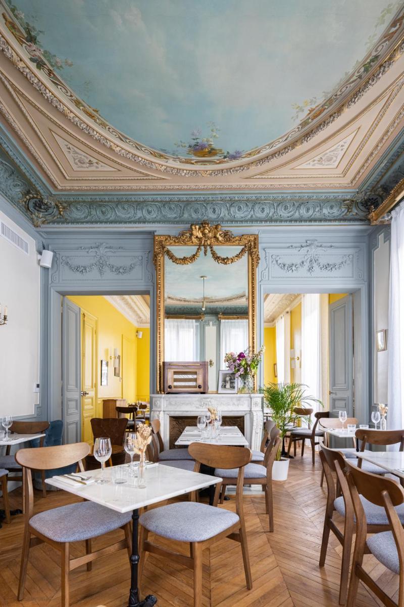 Le Charmant Hôtel - Housity