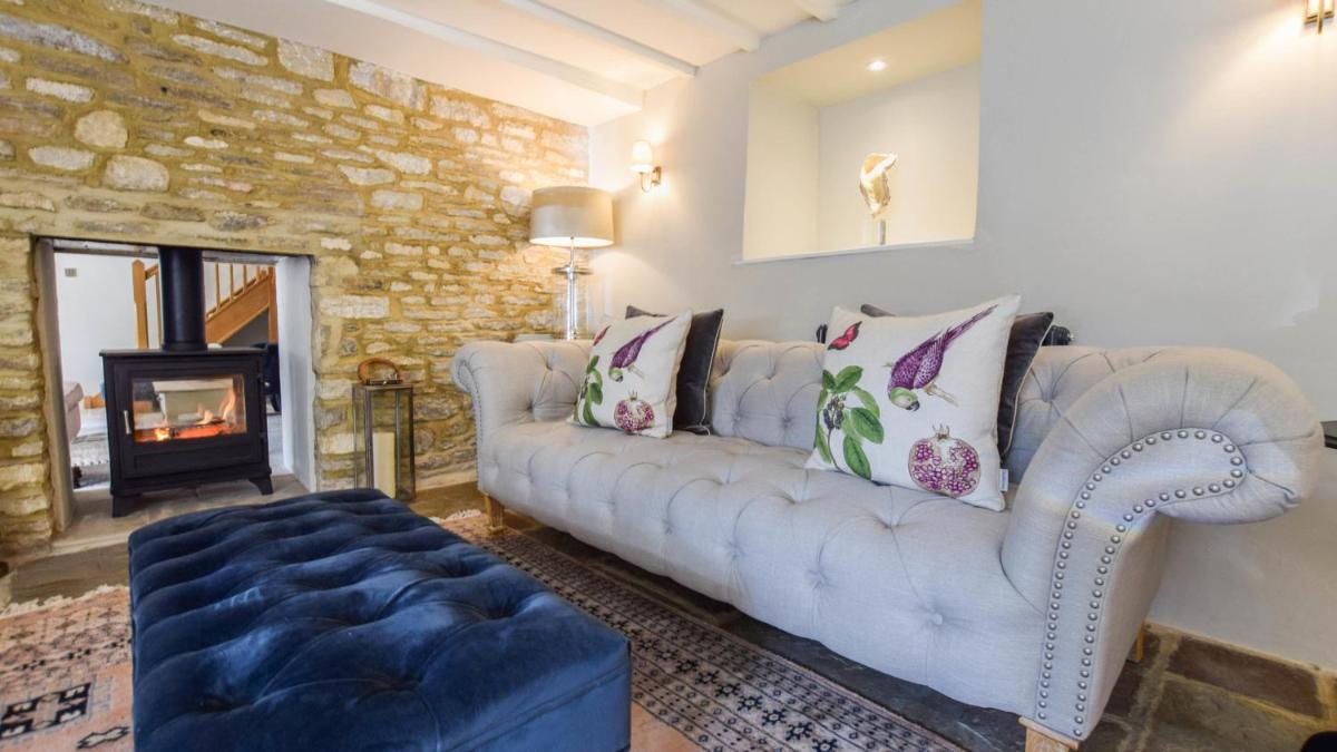 Lovell Cottage - Housity