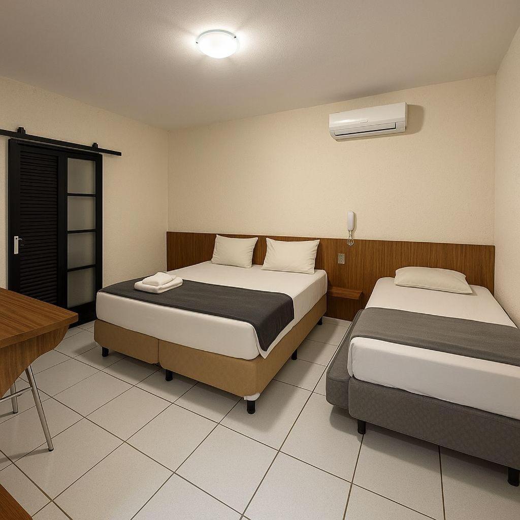 Stallage Hotel - Housity