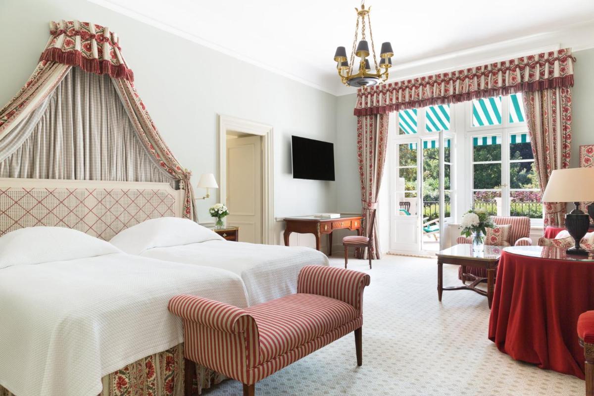 TV/Unterhaltungsangebot in der Unterkunft Brenners Park Hotel & Spa, Oetker Hotels