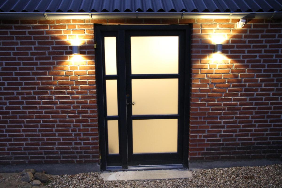 Hukaergaard Bed & Breakfast - Housity