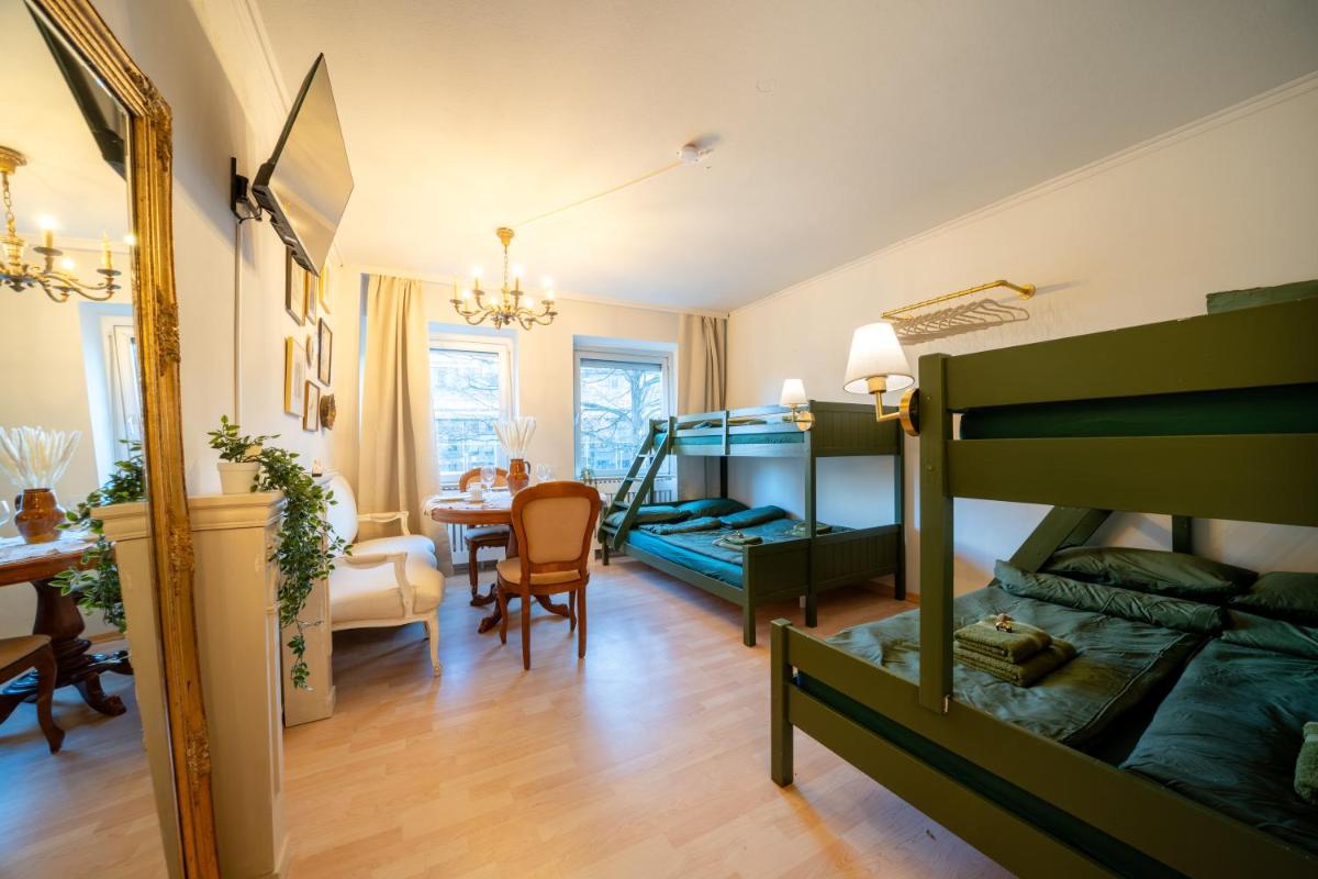 2 Zimmer Retro City Apartment in der Altstadt - Housity
