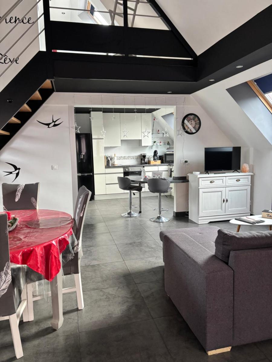 Au bonheur des hirondelles - Housity