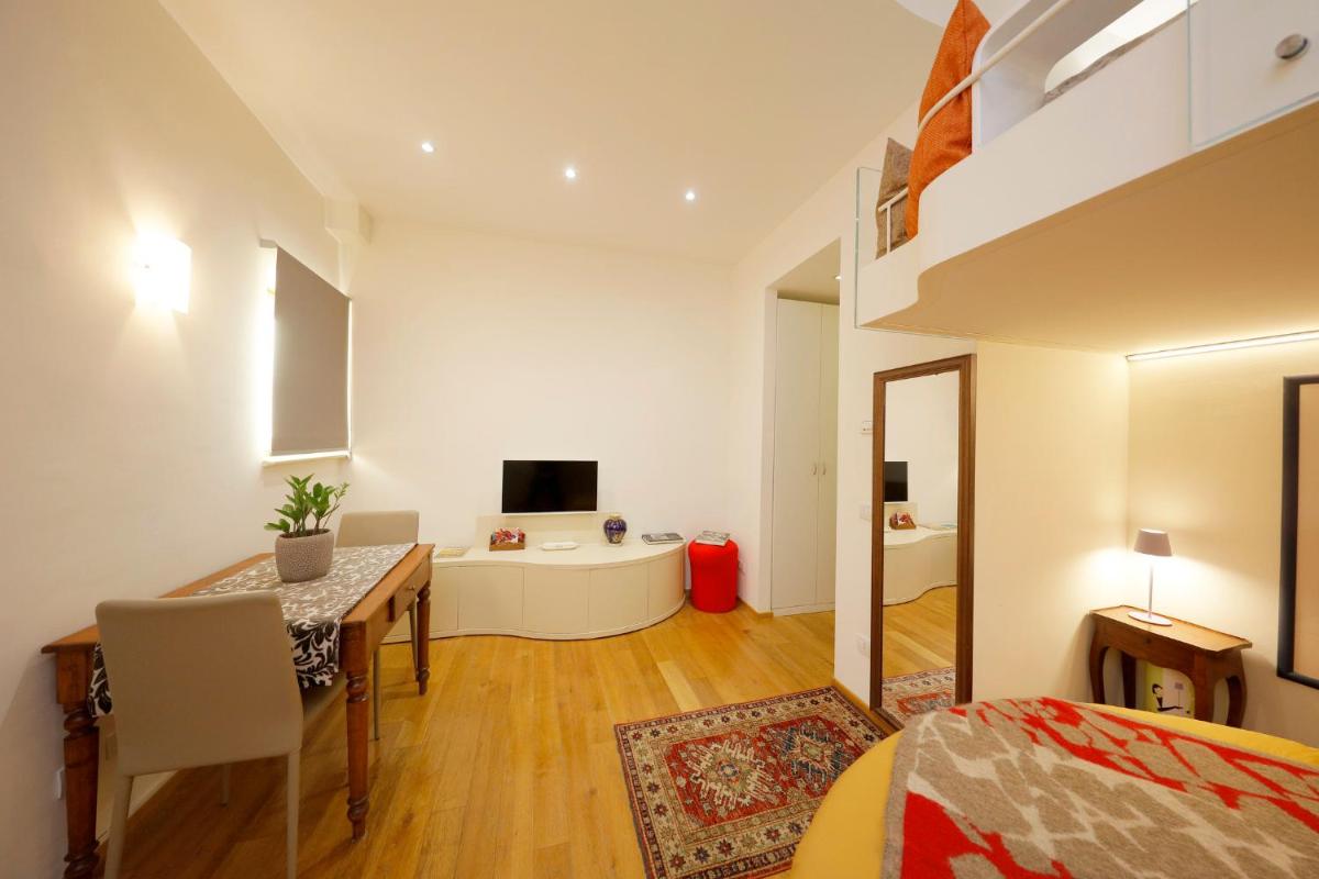 Siena UpTown - Sabrina's Cozy Apartment - Housity