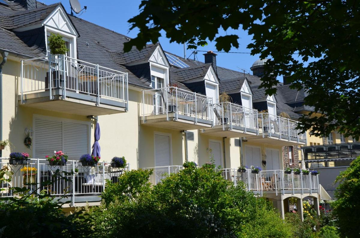 Gästehaus Alt Mehring - Housity