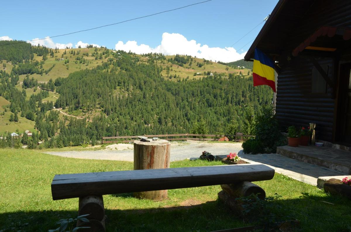Denisa's Lodge - Housity