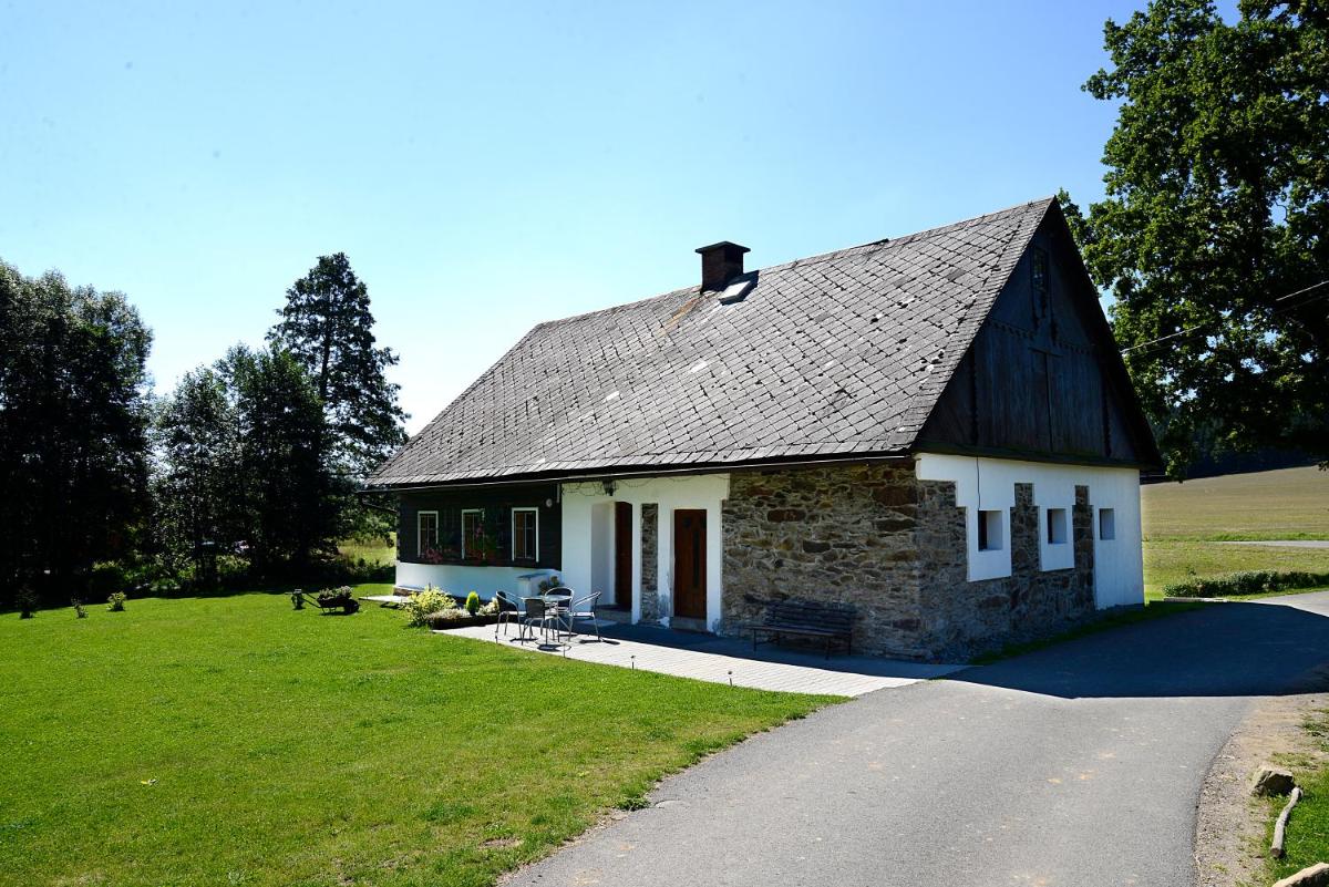 Ubytování Chalupa - Housity