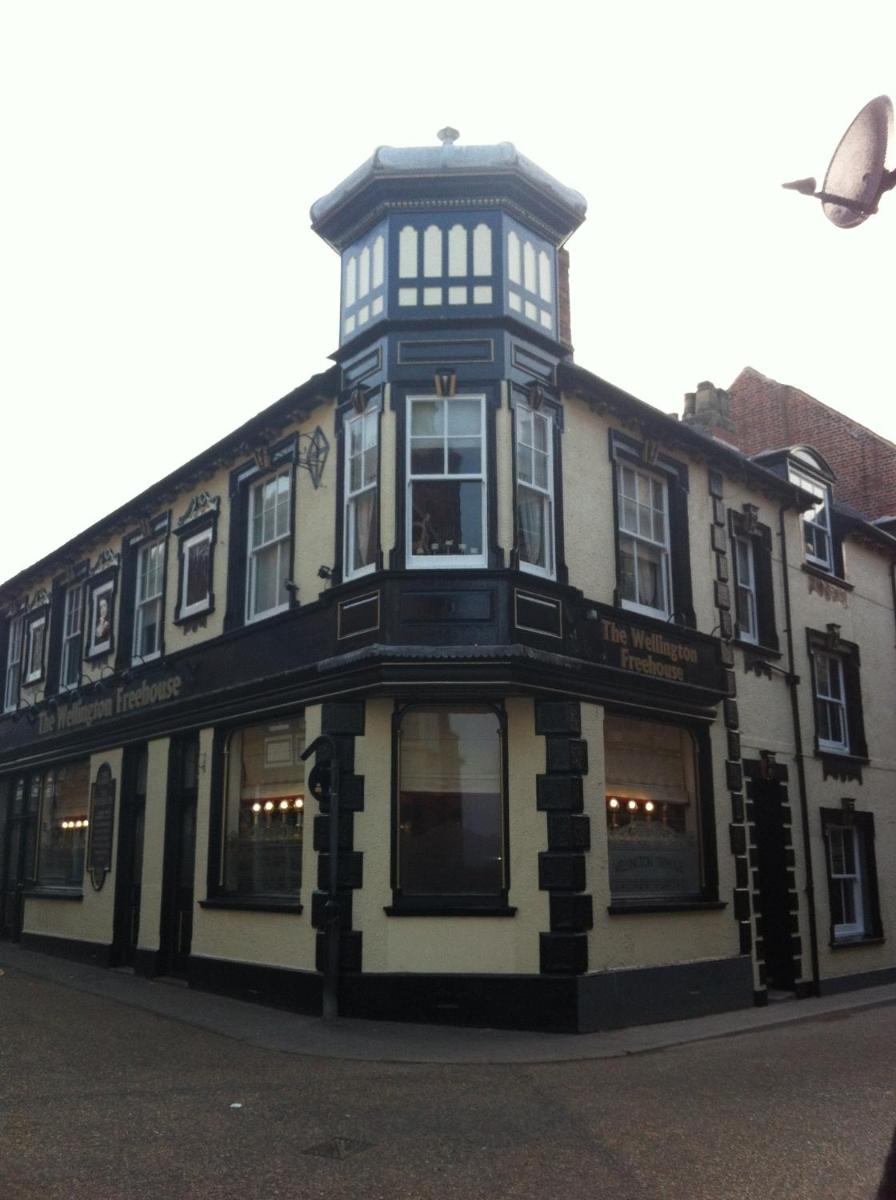 The Wellington Pub Cromer - Housity