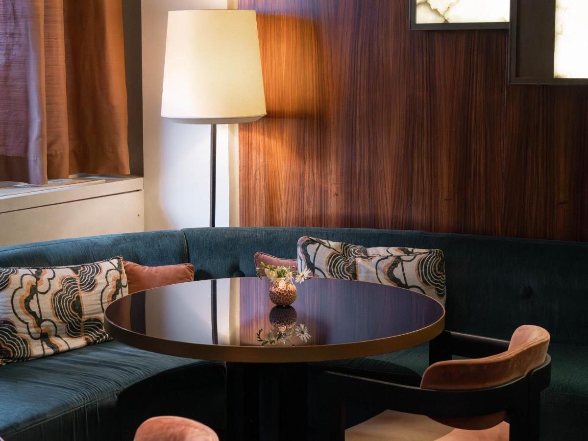 Coin salon dans l'établissement Hotel Montalembert