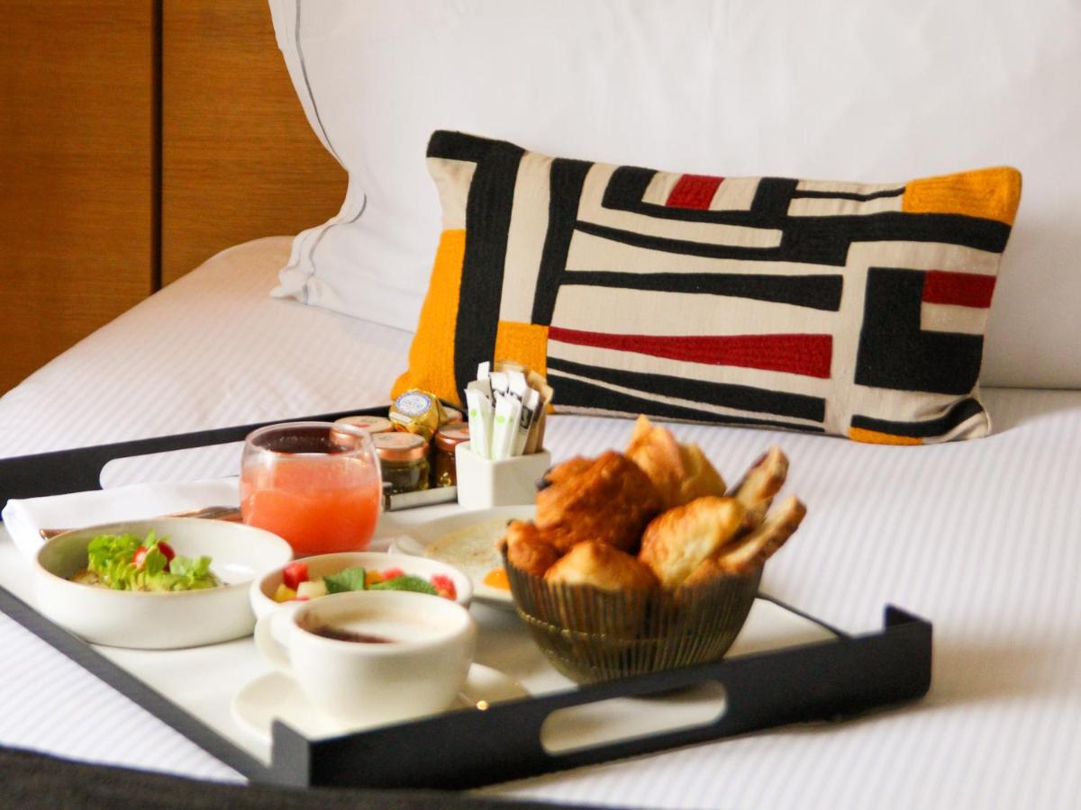 Nourriture dans l'hôtel ou à proximité