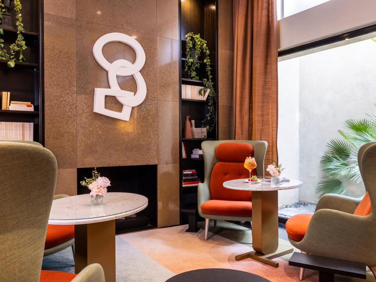 Coin salon dans l'établissement Hotel Montalembert