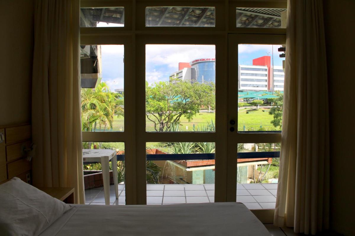Suitetrails - MK Express Hotel
