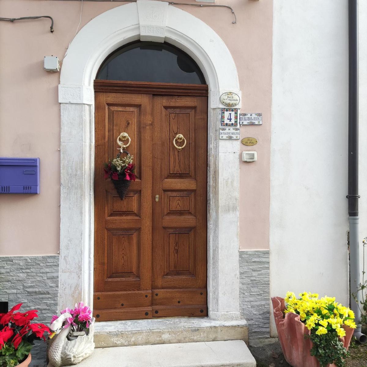 Bed and Breakfast La Campanula - Housity