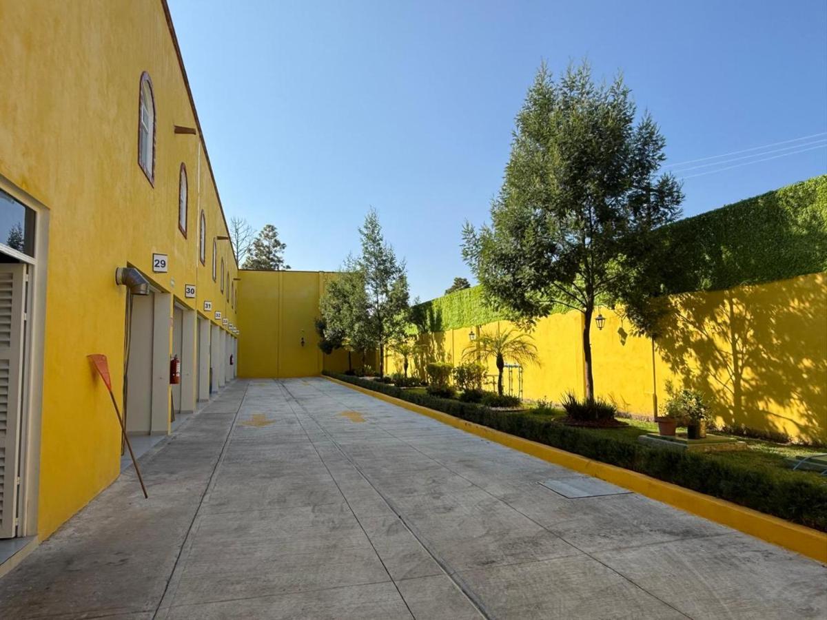 Hotel-Motel Calens - Housity