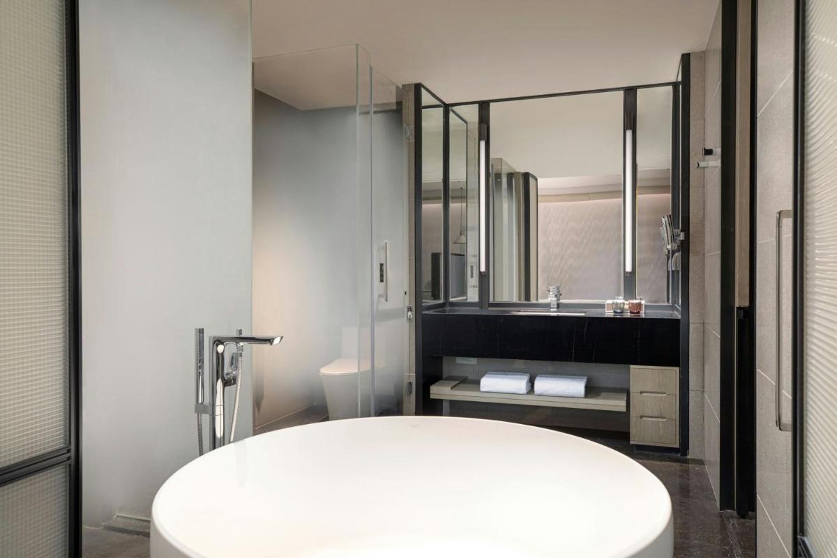 Courtyard by Marriott Luoyang - Hizvo