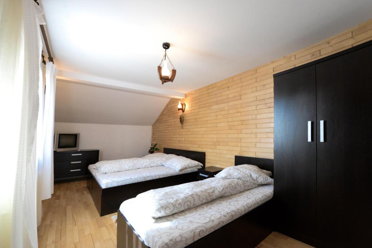 Pensiunea Arina - Housity