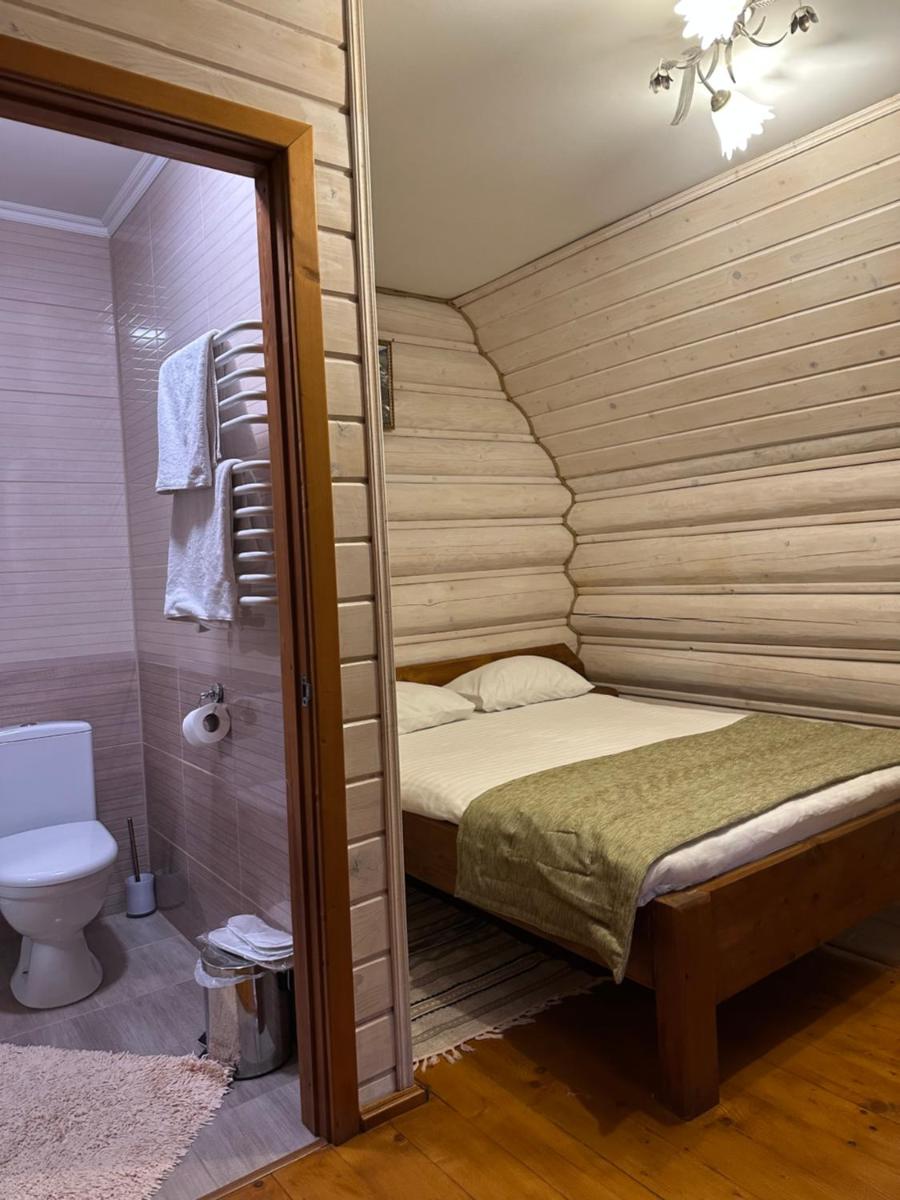 Hotel Dykyi Med - Housity