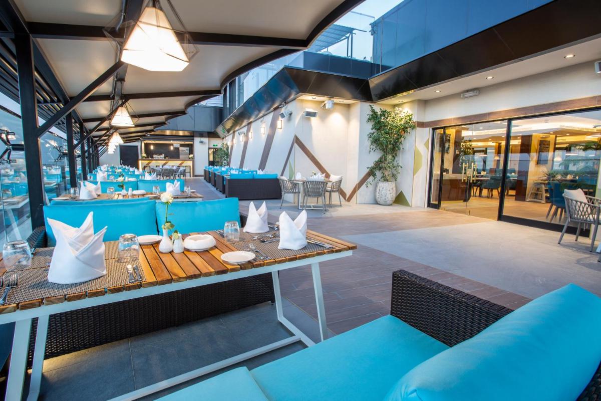 Velar Inn Hotel - Housity