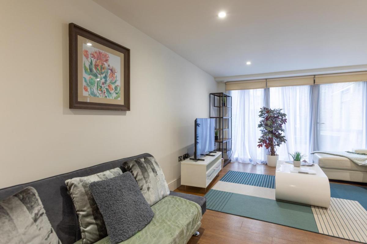 Lovely 2 Bed 2 Bath Apartment Central London - Housity