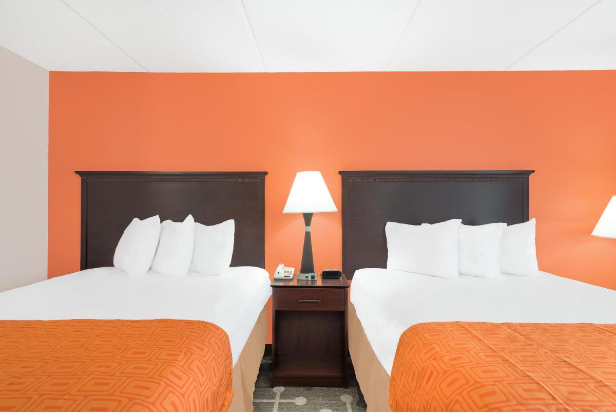 Howard Johnson by Wyndham Saugerties - Housity