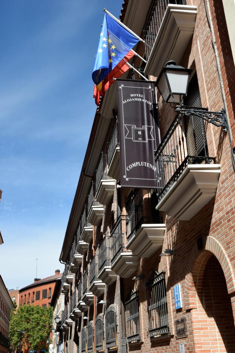 Hotel Complutense - Housity