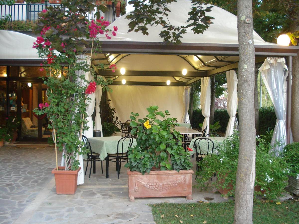 Hotel da Rosanna - Housity