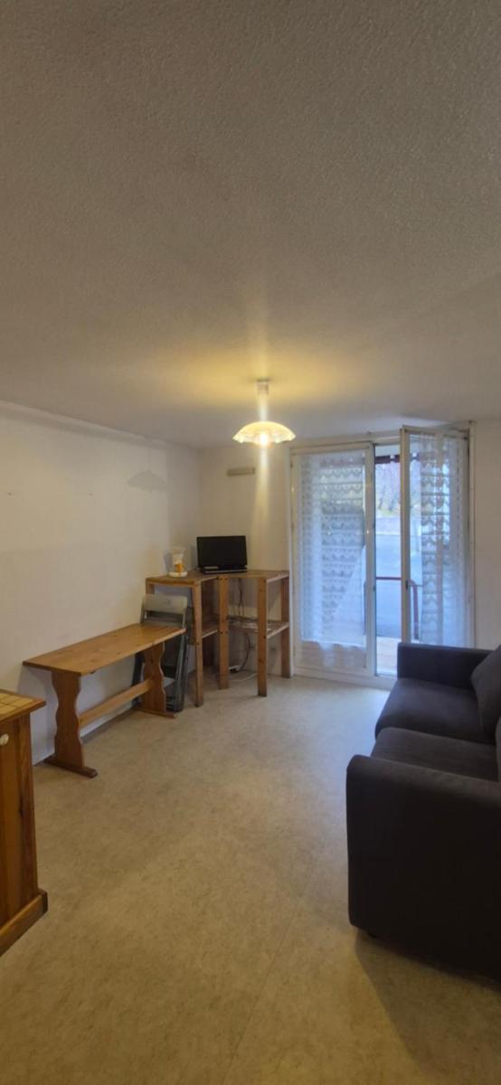 Studio Pirineo Frances - Housity