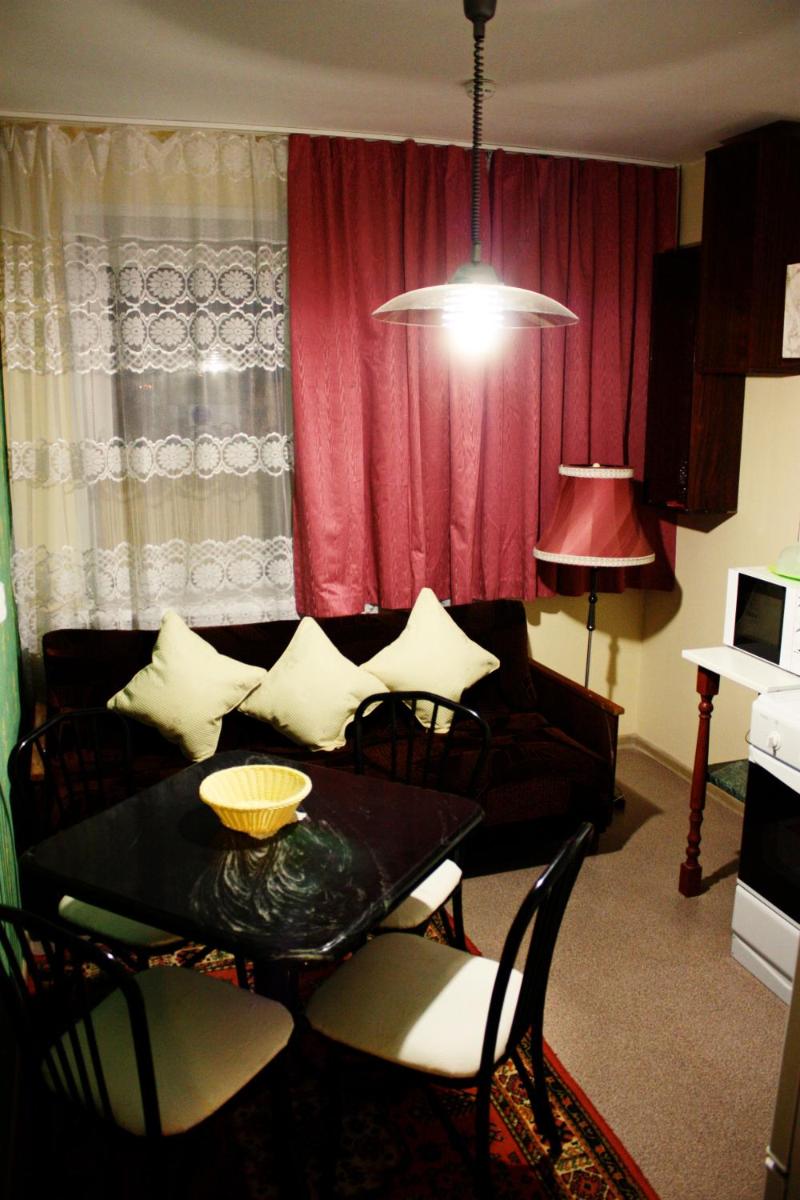Suitetrails - Apartment on Respublikanskaya