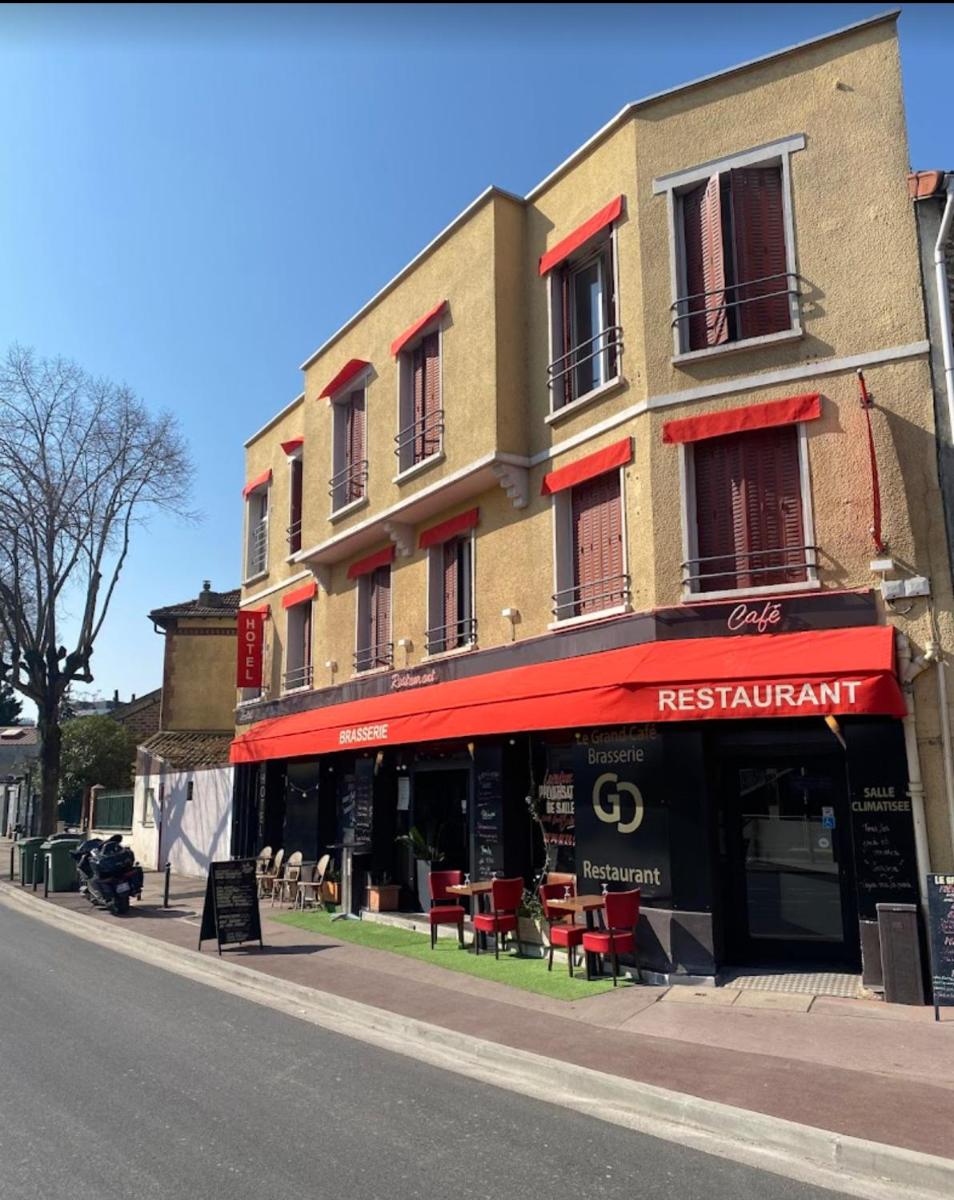 Le Grand Café - Housity