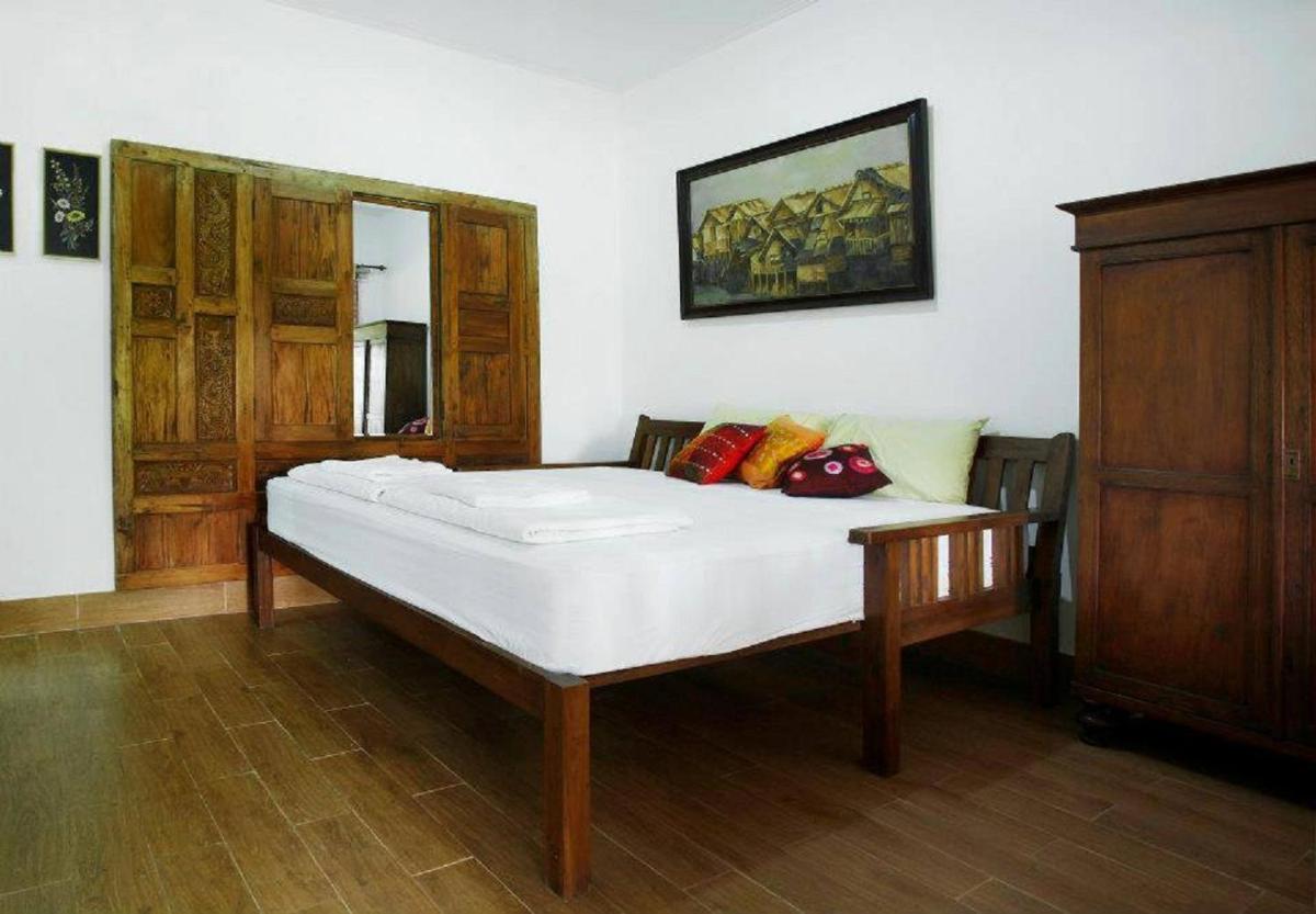 Ronia Mountain Villa Lembang - Housity
