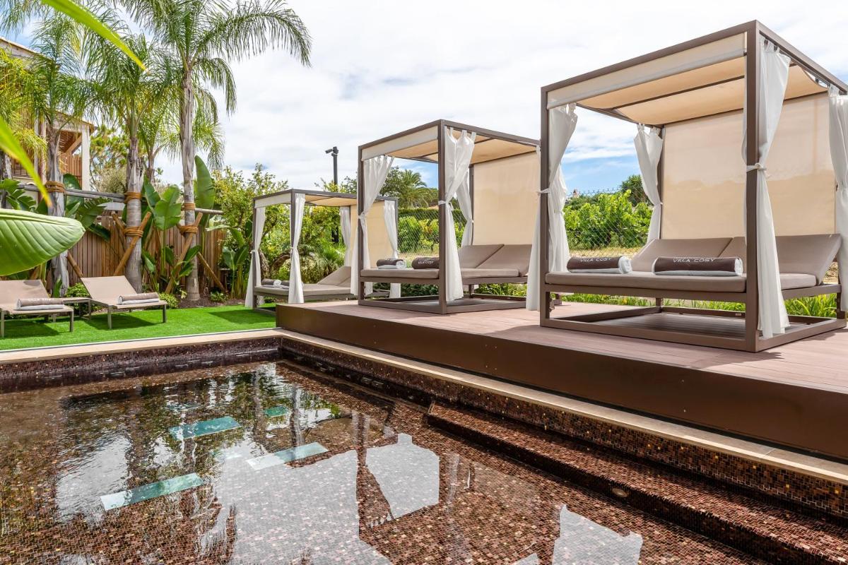 Piscine de l'établissement Villa Cosy, hotel & spa ou située à proximité