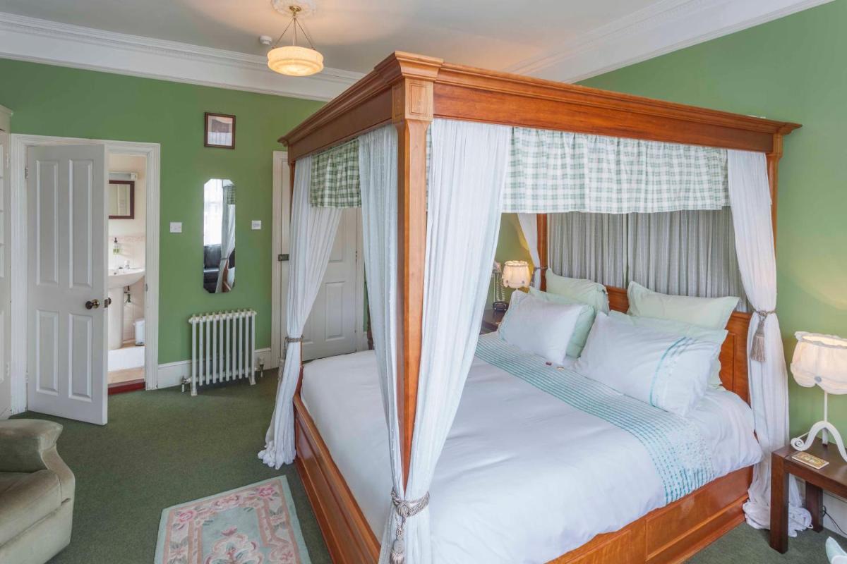 Melrose House - Housity