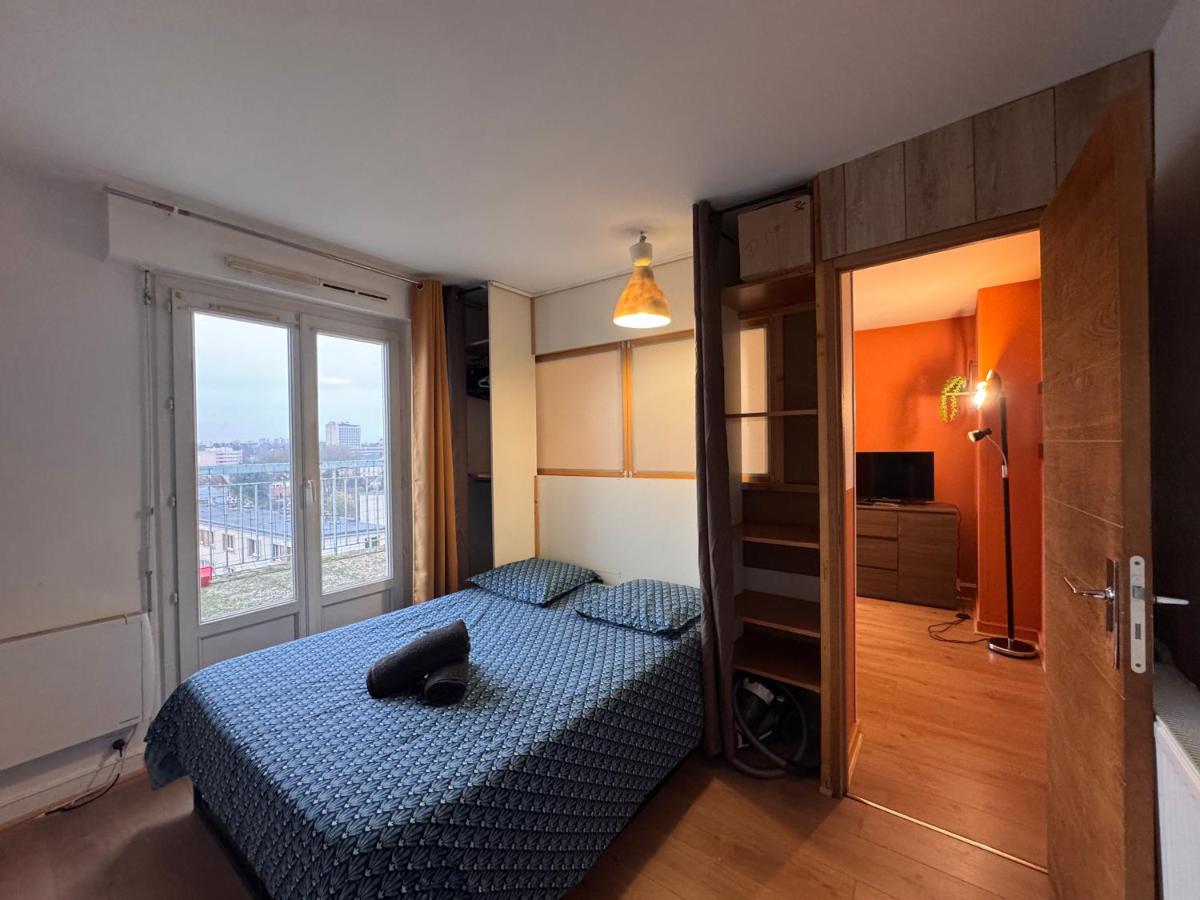SUPERBE APPARTEMENT 2 PIÈCES AVEC GRANDE TERRASSE - Hizvo