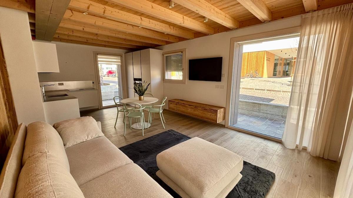 Deluxe Apartment Dolomites Chalet Primiero San Martino di C - Housity