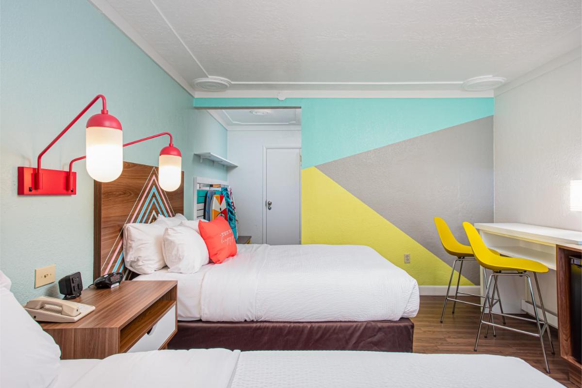 Beachside Hotel and Suites - Housity