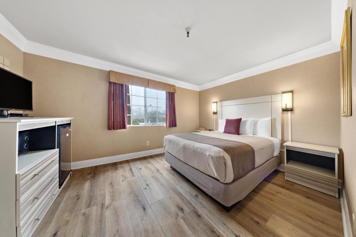 Americas Best Value Inn San Clemente Beach - Housity