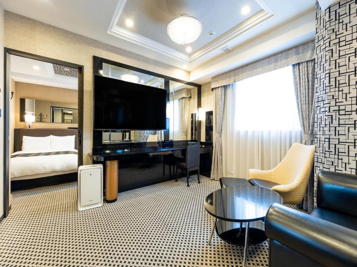 APA Hotel & Resort Midosuji Hommachi Eki Tower - Housity