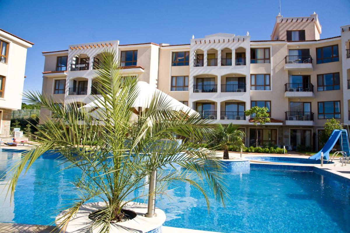 Bay Apartments Sozopol - Housity