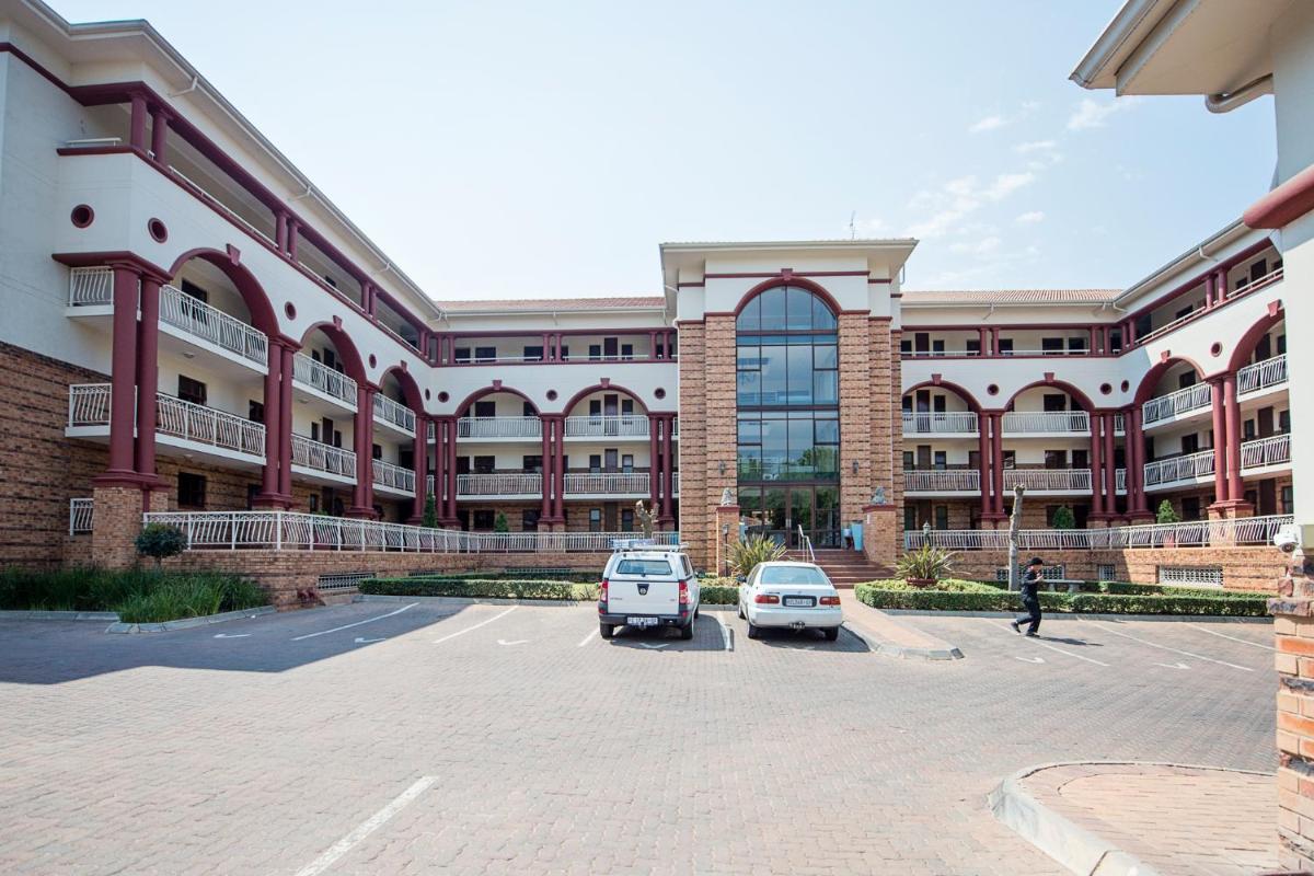 Sandton Times Square - Housity