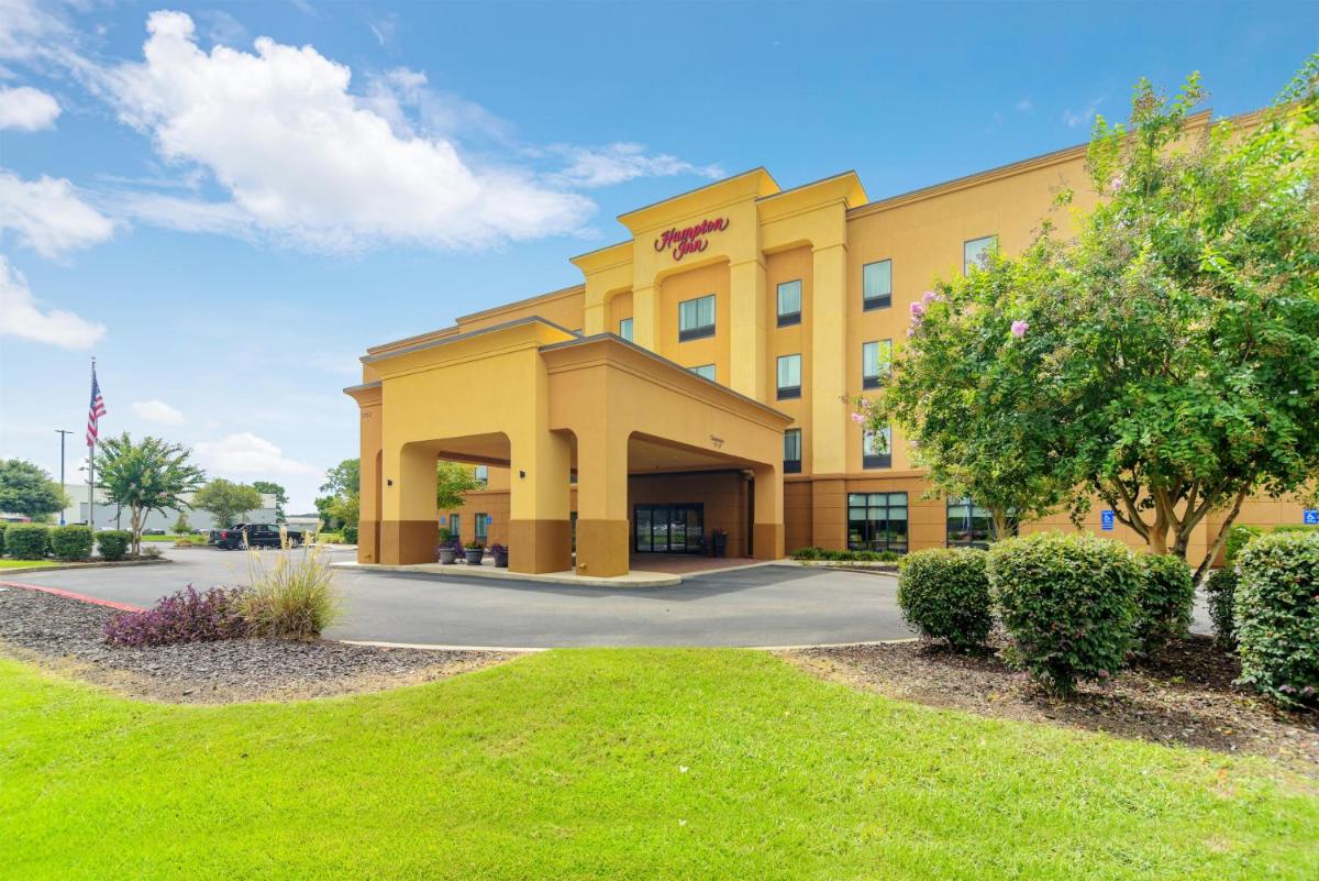 Hampton Inn Foley - Housity