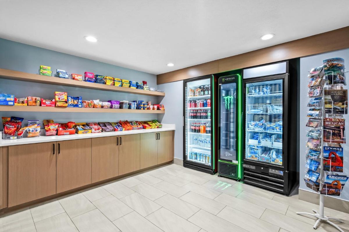 Holiday Inn Express Ogden by IHG - Housity