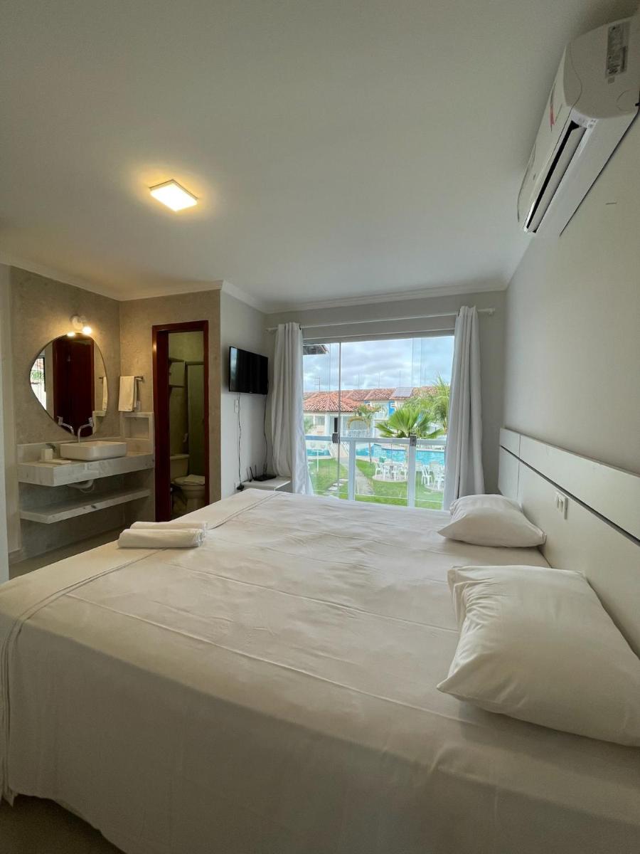 Casa Apart Hotel Mobiliada com 3 suítes Porto Seguro BA - Housity