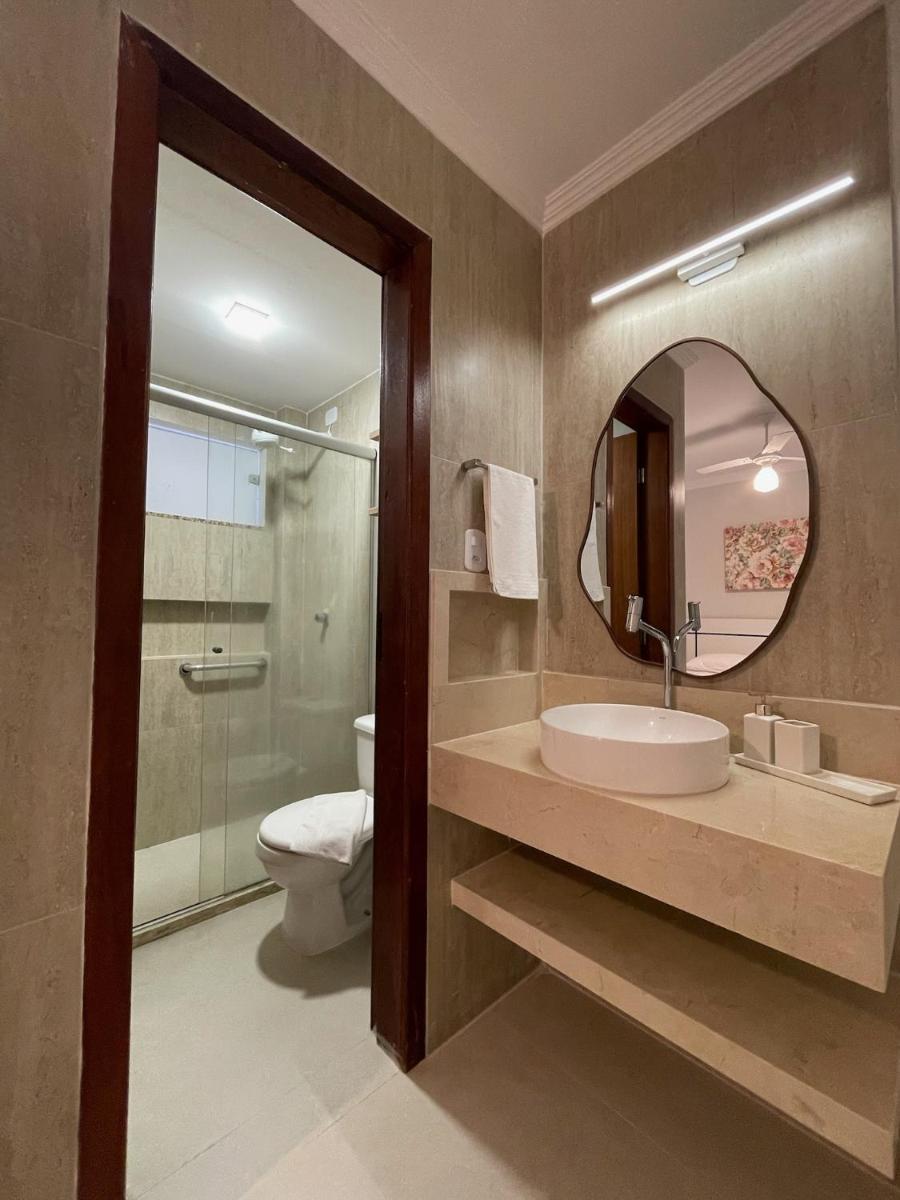 Casa Apart Hotel Mobiliada com 3 suítes Porto Seguro BA - Housity