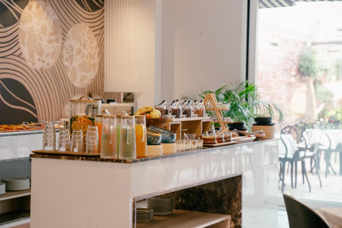 Giulia Albérgo Hotel - Housity