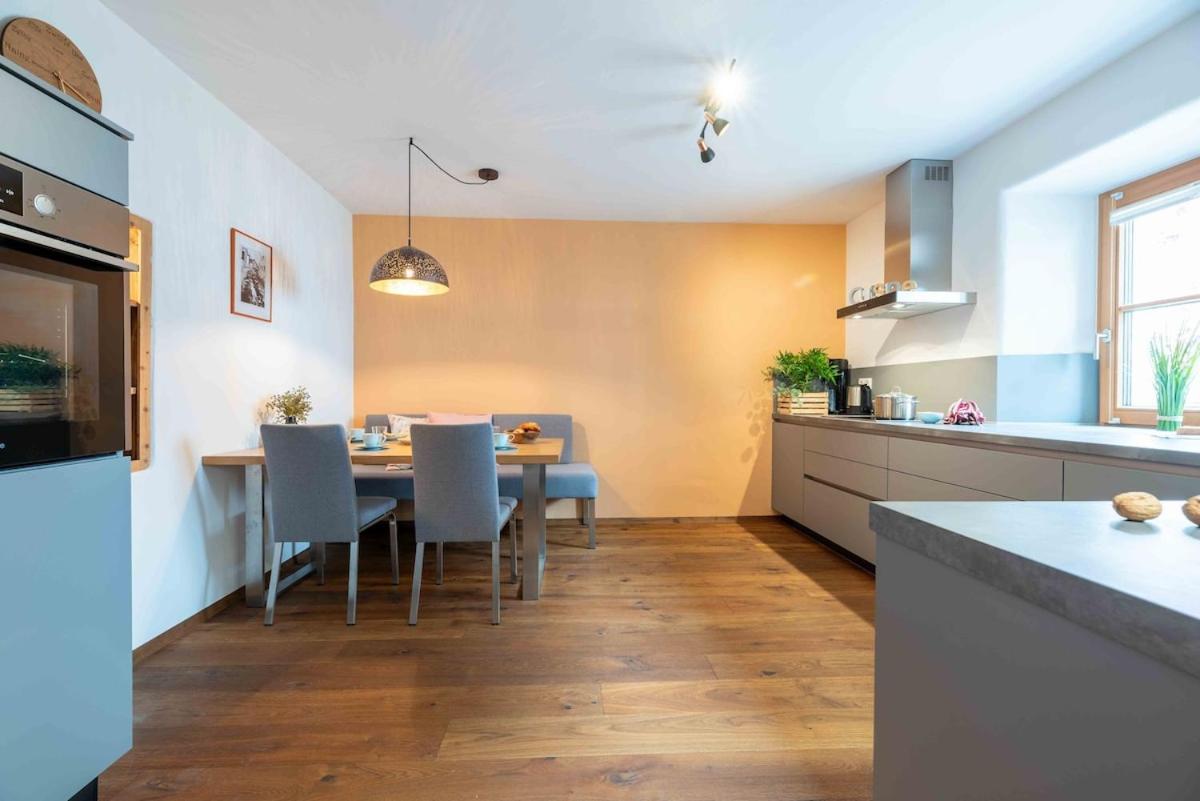 HAUS BRUNO - Historisches Juwel am Stilfserjoch - Housity