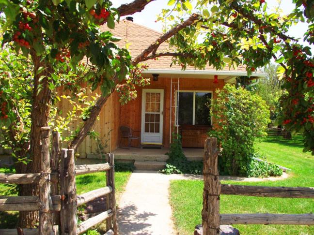 Wild West Retreat - Housity