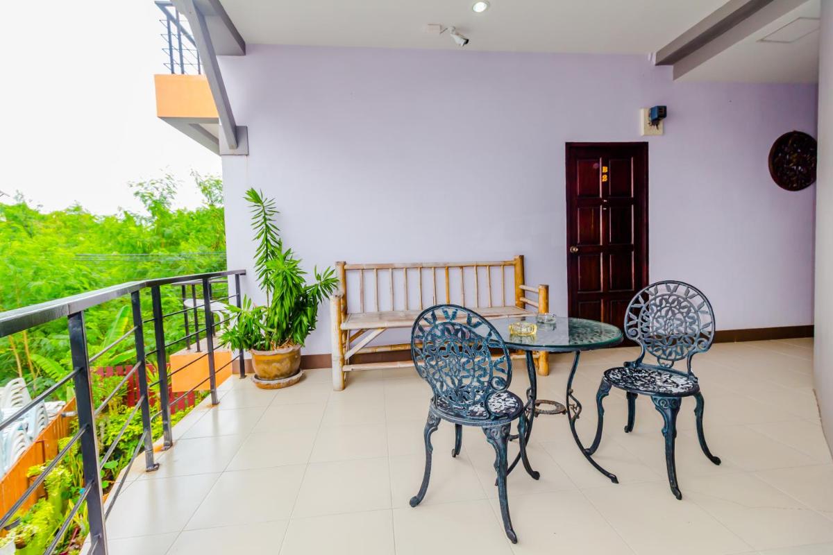 Baan Yuyen Karon Guesthouse - Housity