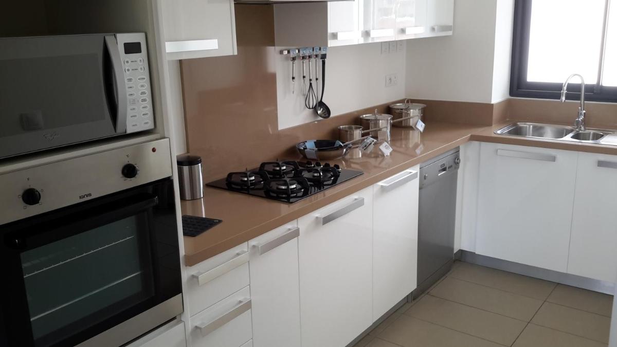 Swiss Nest Travel - Housity