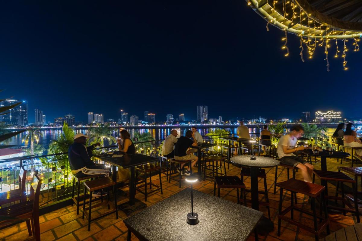 Onederz Phnom Penh - Hizvo